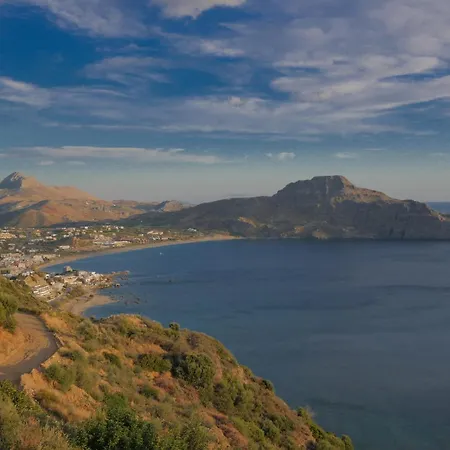 Pyrgos Plakias * Sellía