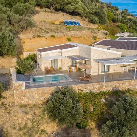 Pyrgos Plakias 빌라 *